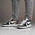 نایک ایر جردن 1 بدون ساق تراویس اسکات مشکی سفید ( Nike Air Jordan 1 Low Travis Scott BW)
