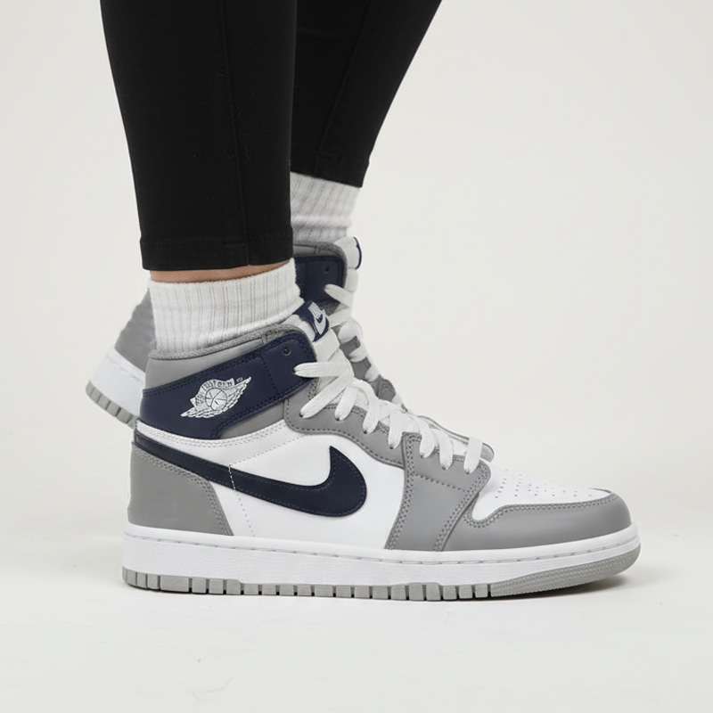 کفش کتونی زنانه نایک ایر جردن وان طوسی سفید ساقدار