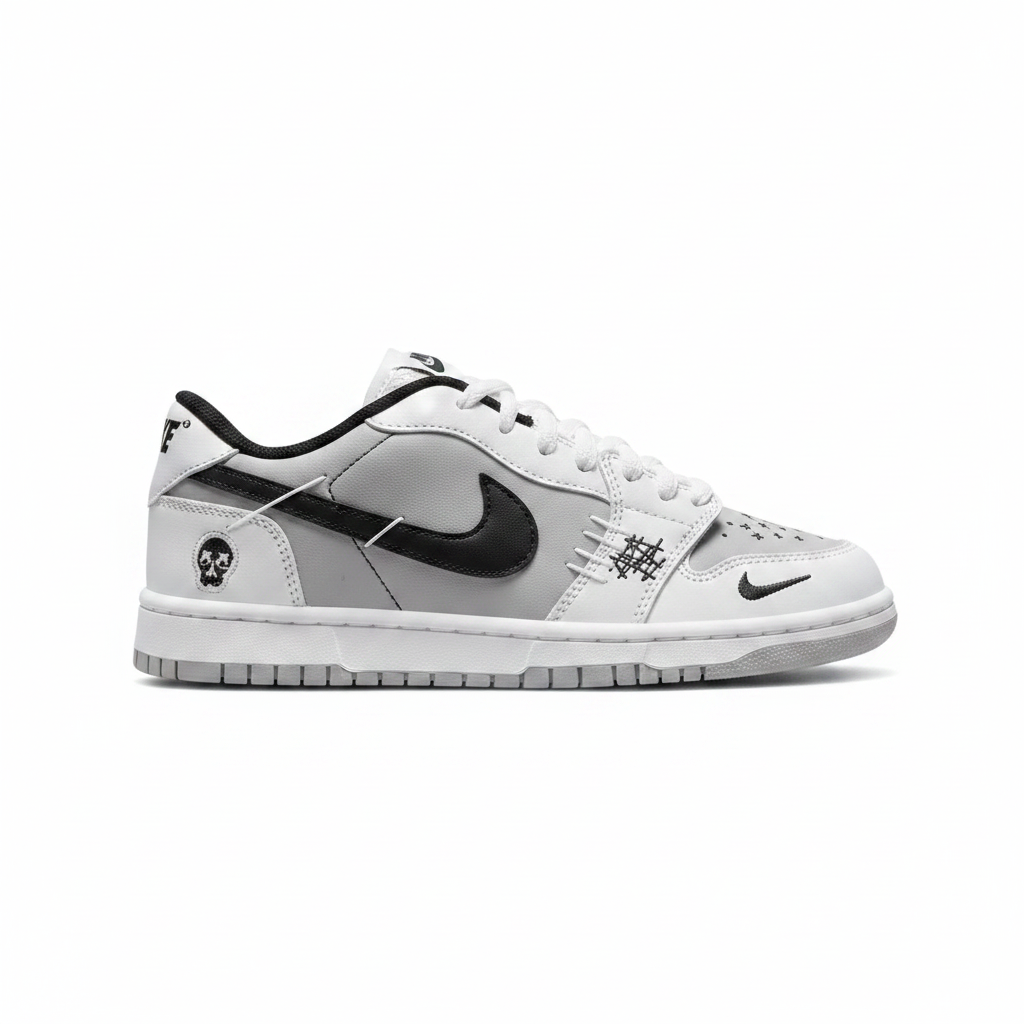 کفش ایرجردن 1 ساق کوتاه وودو سفید طوسی |41-44| Nike Air Jordan 1 Low OG Voodoo