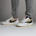 نایک ایر جردن 1 بدون ساق تراویس اسکات سفید خردلی ( Nike Air Jordan 1 Low Travis Scott WY)